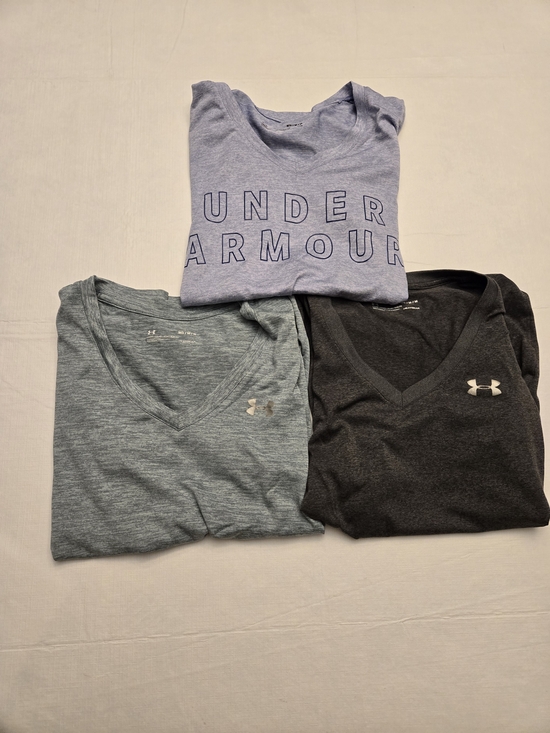 Under Armour Tops - Under Armour Women’s Loose HeatGear V-Neck Performance T-shirts - Set Of 3